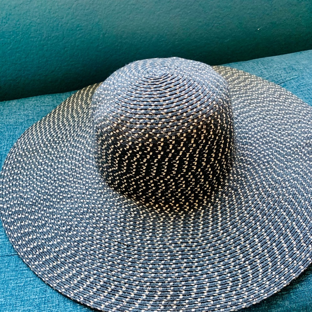 Summer floppy hat